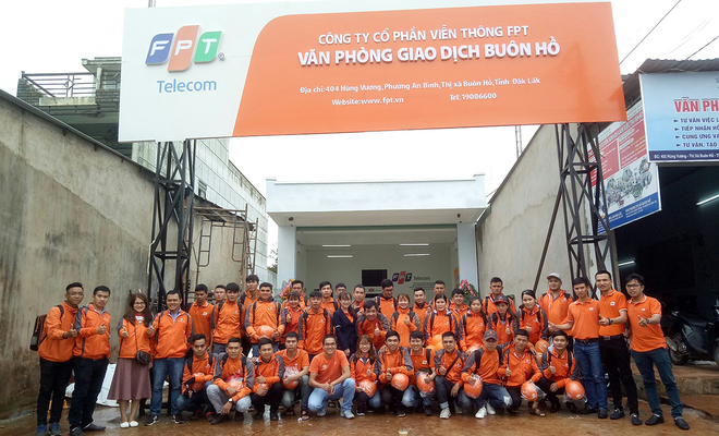 Van-phong-giao-dich-fpt-dak-lak
