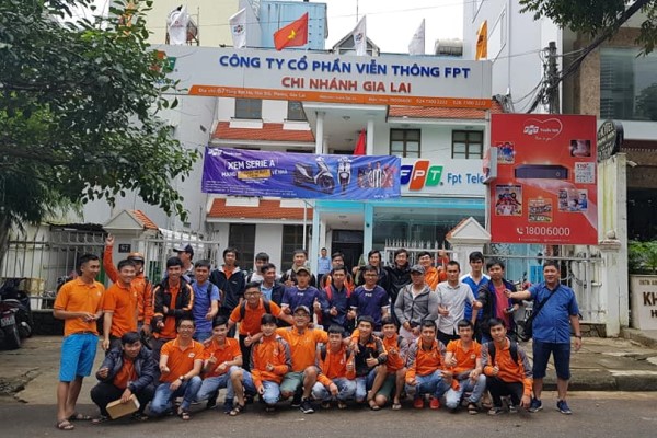 Lắp Mạng Wifi FPT Gia Lai 1 Van-phong-giao-dich-fpt-gia-lai