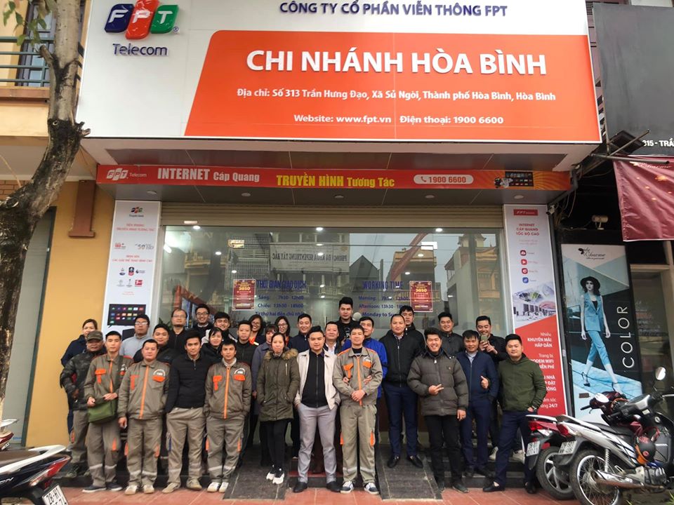 Lắp Mạng Wifi FPT Hòa Bình 1 Van-phong-giao-dich-fpt-hoa-binh
