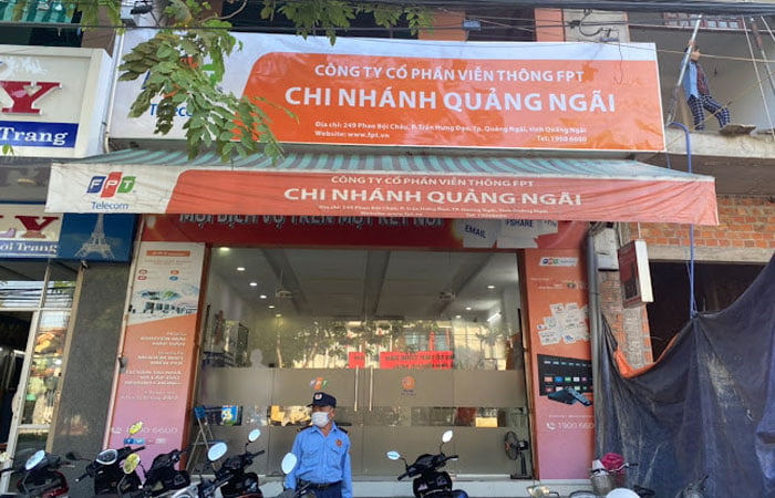 Lắp Mạng Wifi FPT Quảng Ngãi 1 Van-phong-giao-dich-fpt-quang-ngai